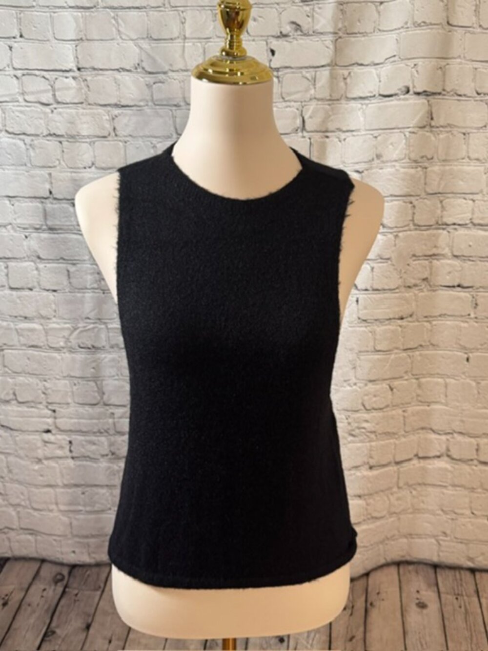 NWT Free People Warm Fluff Fuzzy Cropped Sleeveless Sweater Top Black M